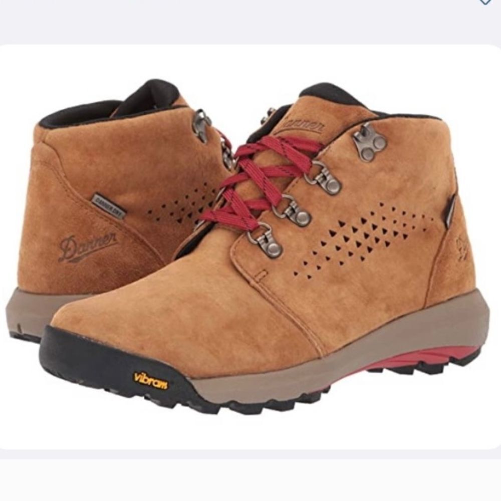 Danner Inquire Tan Nubuk Vibram Hiking Boots S 6.5